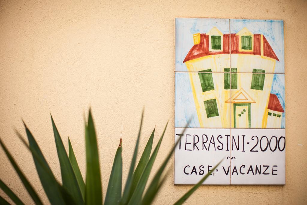 Terrasini 2000 Case Vacanza المظهر الخارجي الصورة