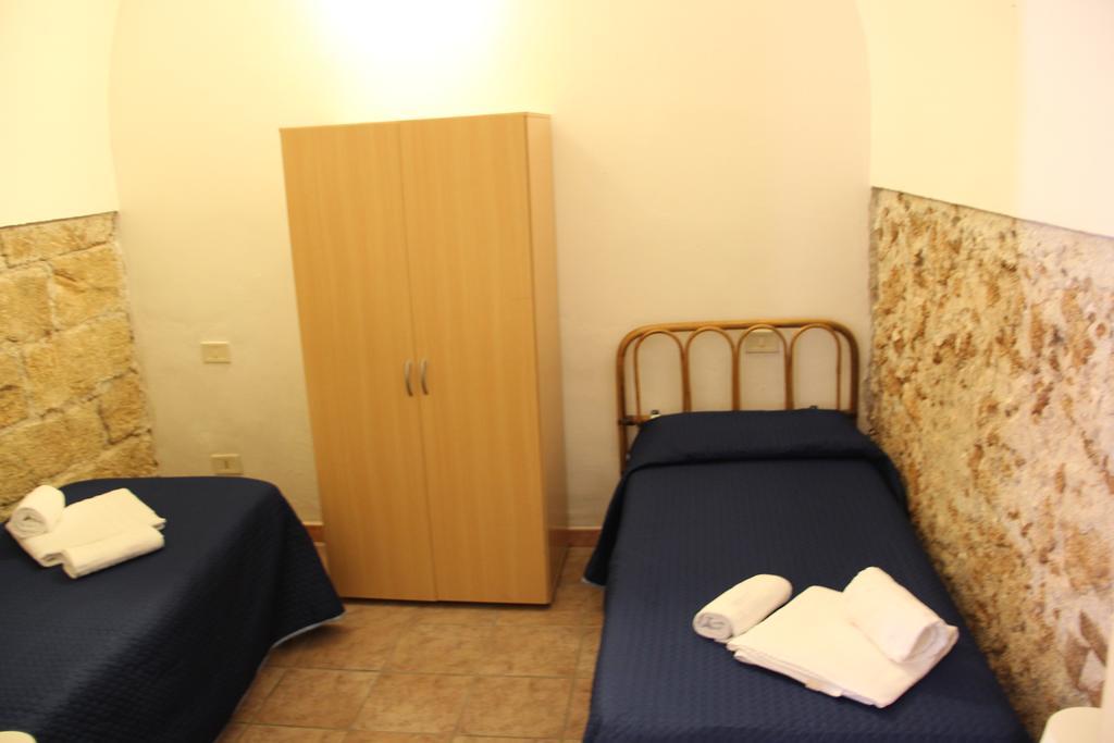 Terrasini 2000 Case Vacanza المظهر الخارجي الصورة
